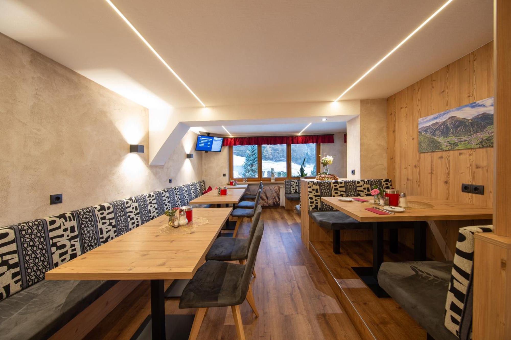 זולדן Hotel Garni Schoenblick מראה חיצוני תמונה